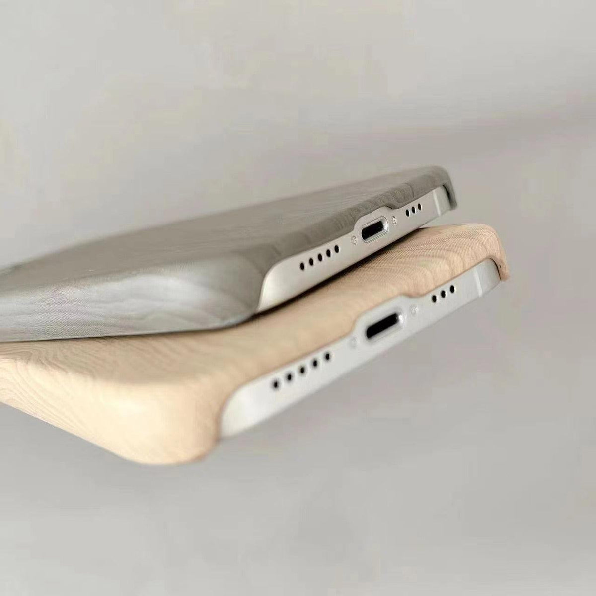 Real-Wood Protective iPhone Case – product view 5